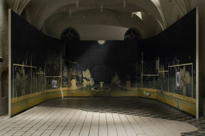 'The Garden of Sardinia Cyprus and Jerusalem', 2014, oil on canvas 450 x 2524 cm. Photo: Serge Domingie